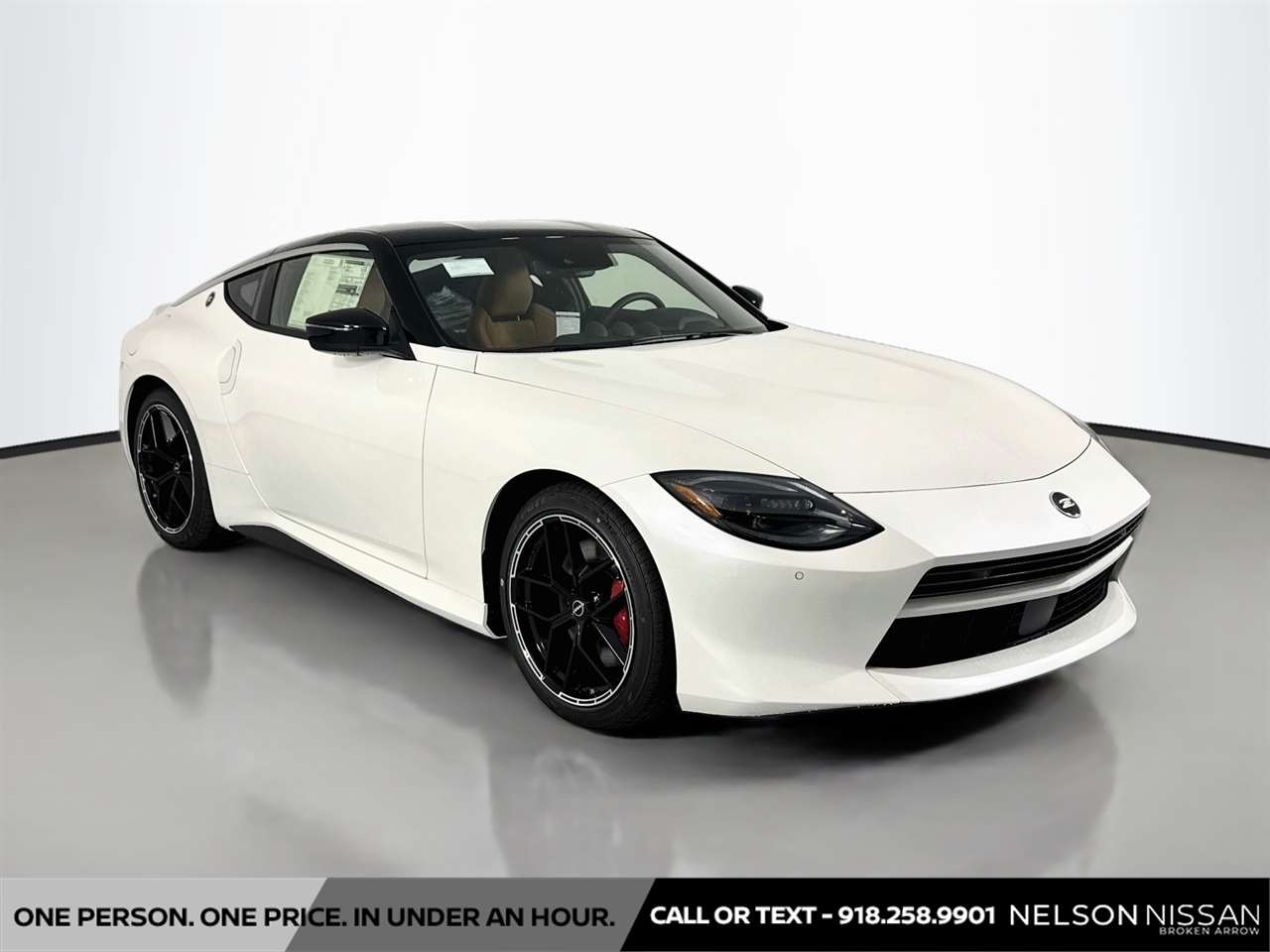 【 SALE】INSCRIRE LTR 3POC BLSN New Pearl White Tricoat/Super Black 2027 Nissan Z Performance for