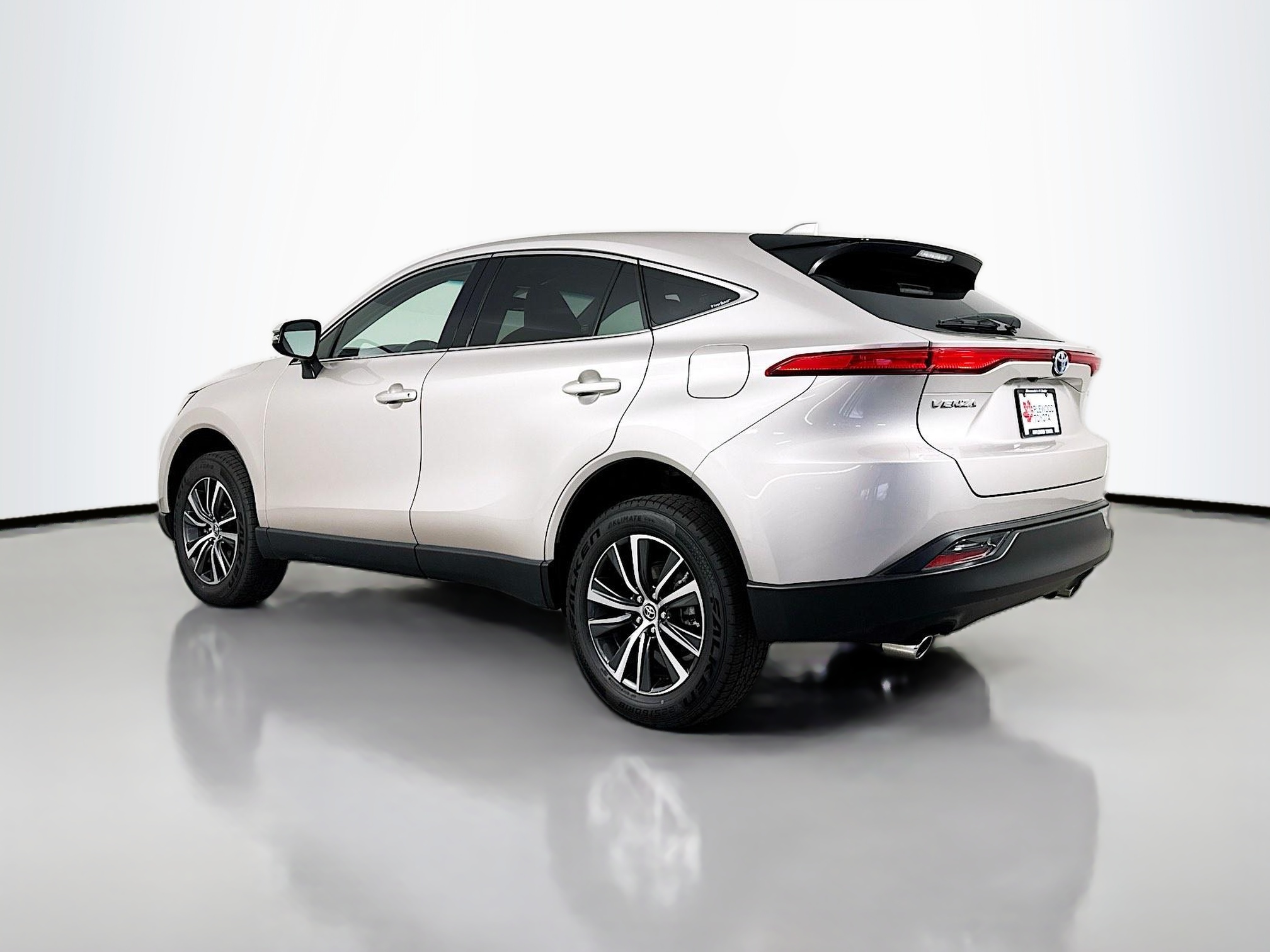 what we want 神代より希少！？サテンシカモア CPO Titanium Glow 2024 Toyota Venza LE for Sale in Maplewood, MN