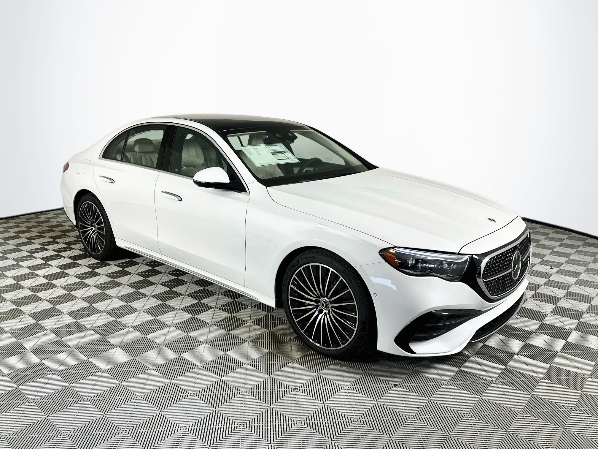 New 2027 Mercedes-Benz E-Class Sedan in Naples #A324864 | Mercedes