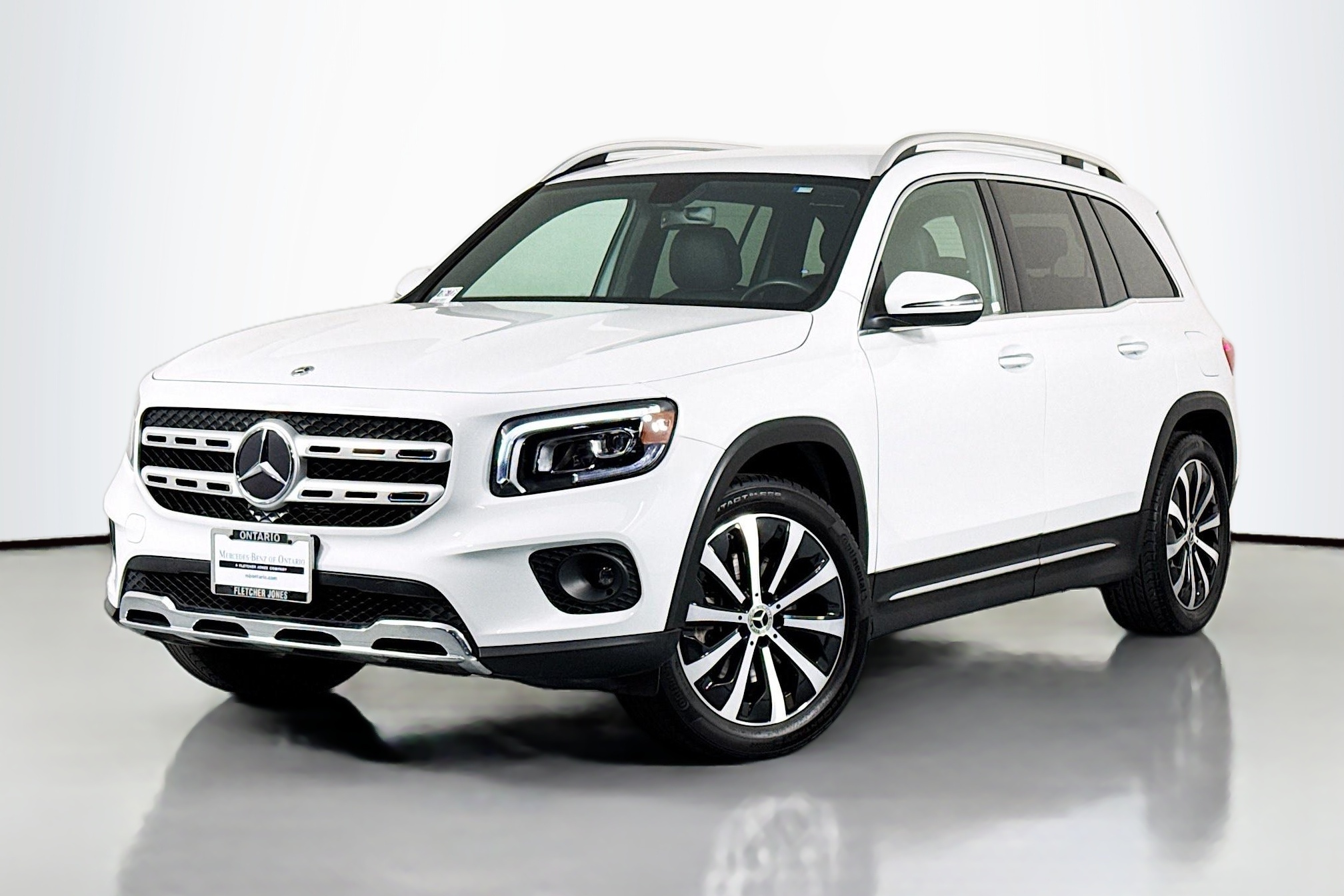 高級　2022年製　235/50R19 2本　ベンツ　GLA GLB ハリアー Certified Pre-Owned 2022 Mercedes-Benz GLB GLB 250 SUV in Ontario