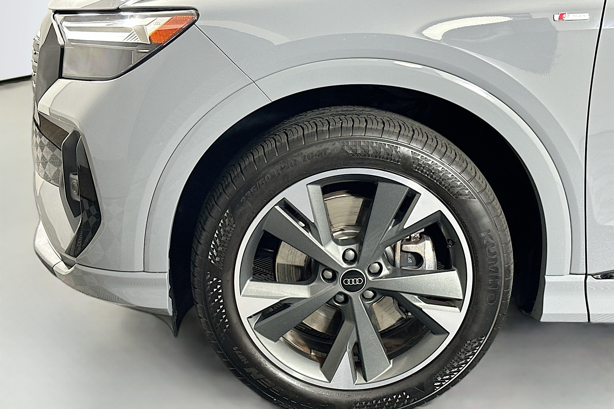 Pre-Owned 2023 Audi Q4 e-tron Premium SUV in Ontario #P62131